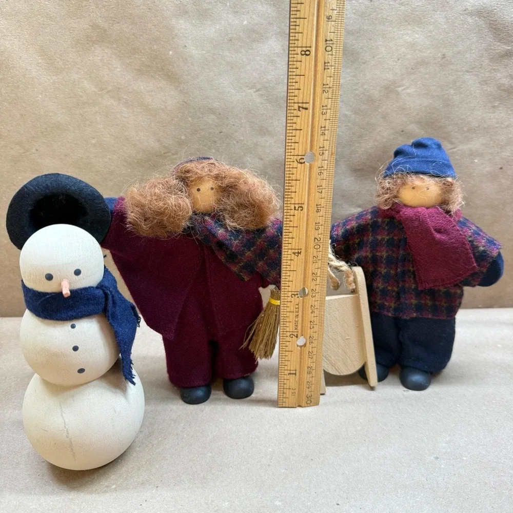 1992 Lizzie High Ladie and Friends Winter Dolls Snowman Sled Figurine Set 3pc